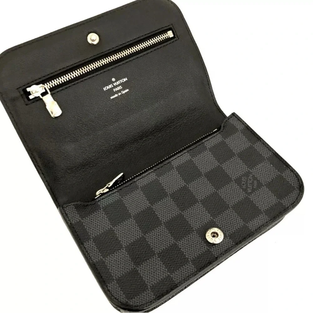 💎Louis Vuitton Damier Graphite Ceinture Pochette Om Belt Pouch💎 - Picture 5 of 8